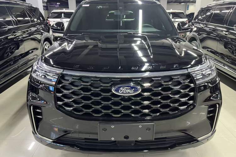 Used Ford Explorer 2023 EcoBoost 285 4x4 ST-LINE 7-Seater Exterior 1