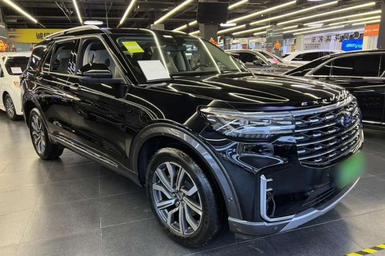 Used Ford Explorer 2023 EcoBoost 285 Four-Wheel Drive Titanium Edition 7-Seater Exterior 2