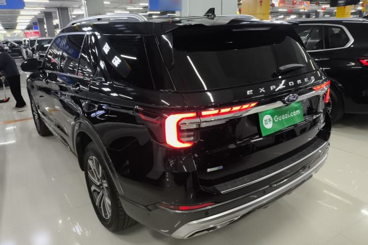 Used Ford Explorer 2023 EcoBoost 285 Four-Wheel Drive Titanium Edition 7-Seater Exterior 2