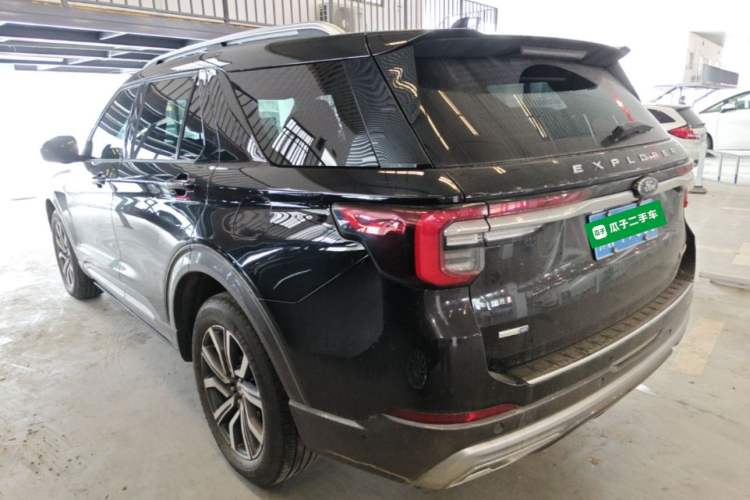 Used Ford Explorer 2023 EcoBoost 285 Four-Wheel Drive Titanium Edition 6 Seats Exterior 2