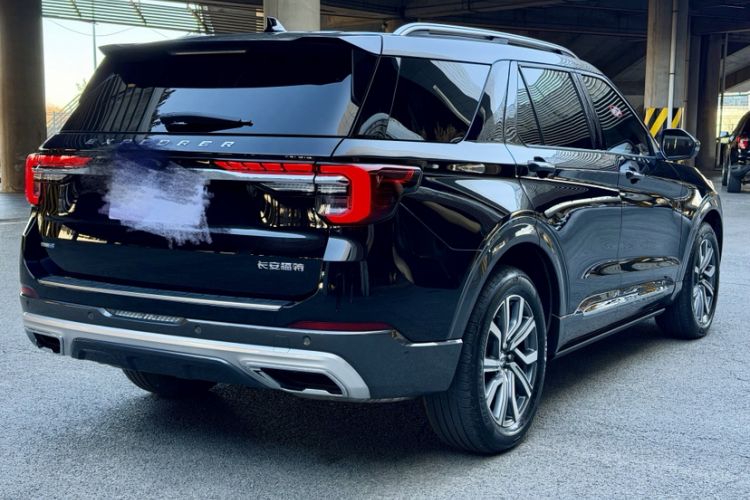Used Ford Explorer 2023 EcoBoost 285 Four-Wheel Drive Titanium Edition 7-Seater Exterior 2