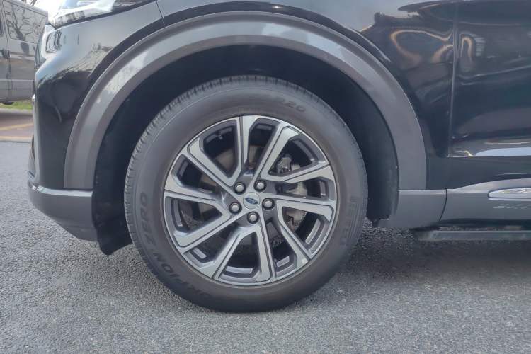 Used Ford Explorer 2023 EcoBoost 285 4x4 Trend Plus Edition 6 Seats Exterior 2