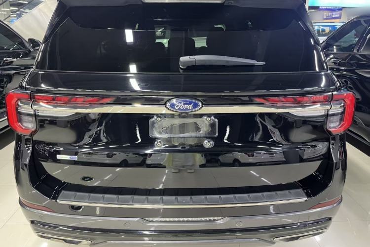 Used Ford Explorer 2023 EcoBoost 285 4x4 ST-LINE 7-Seater Exterior 2