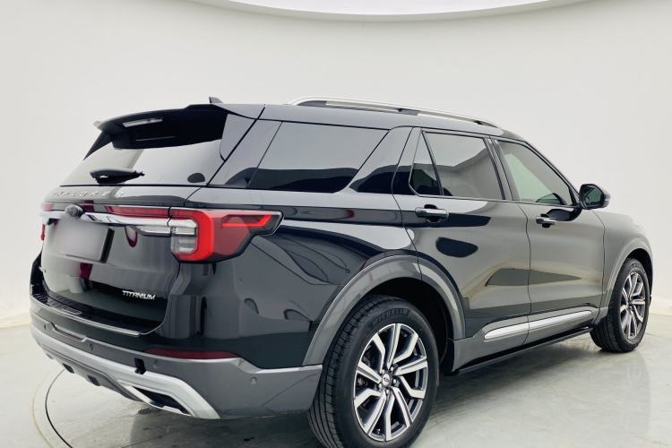 Used Ford Explorer 2023 EcoBoost 285 Four-Wheel Drive Titanium Edition 7-Seater Exterior 5