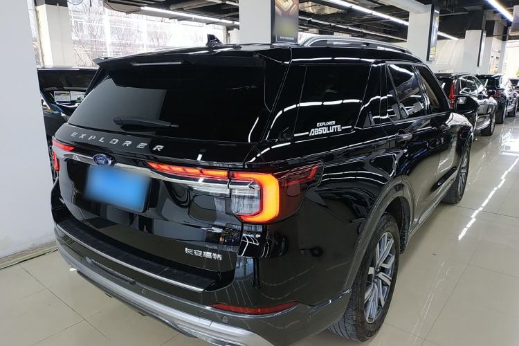 Used Ford Explorer 2023 EcoBoost 285 Four-Wheel Drive Titanium Edition 7-Seater Exterior 5