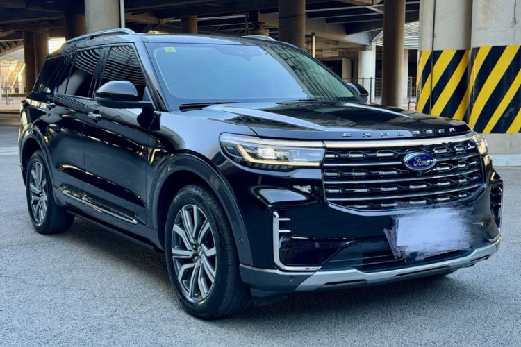 Used Ford Explorer 2023 EcoBoost 285 Four-Wheel Drive Titanium Edition 7-Seater Exterior 8