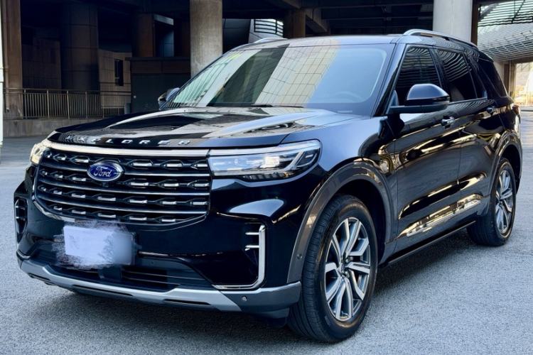 Used Ford Explorer 2023 EcoBoost 285 Four-Wheel Drive Titanium Edition 7-Seater Exterior 9