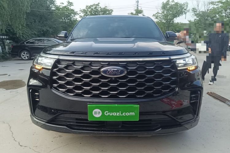 Used Ford Explorer 2023 EcoBoost 285 4x4 ST-LINE 6-Seater Front