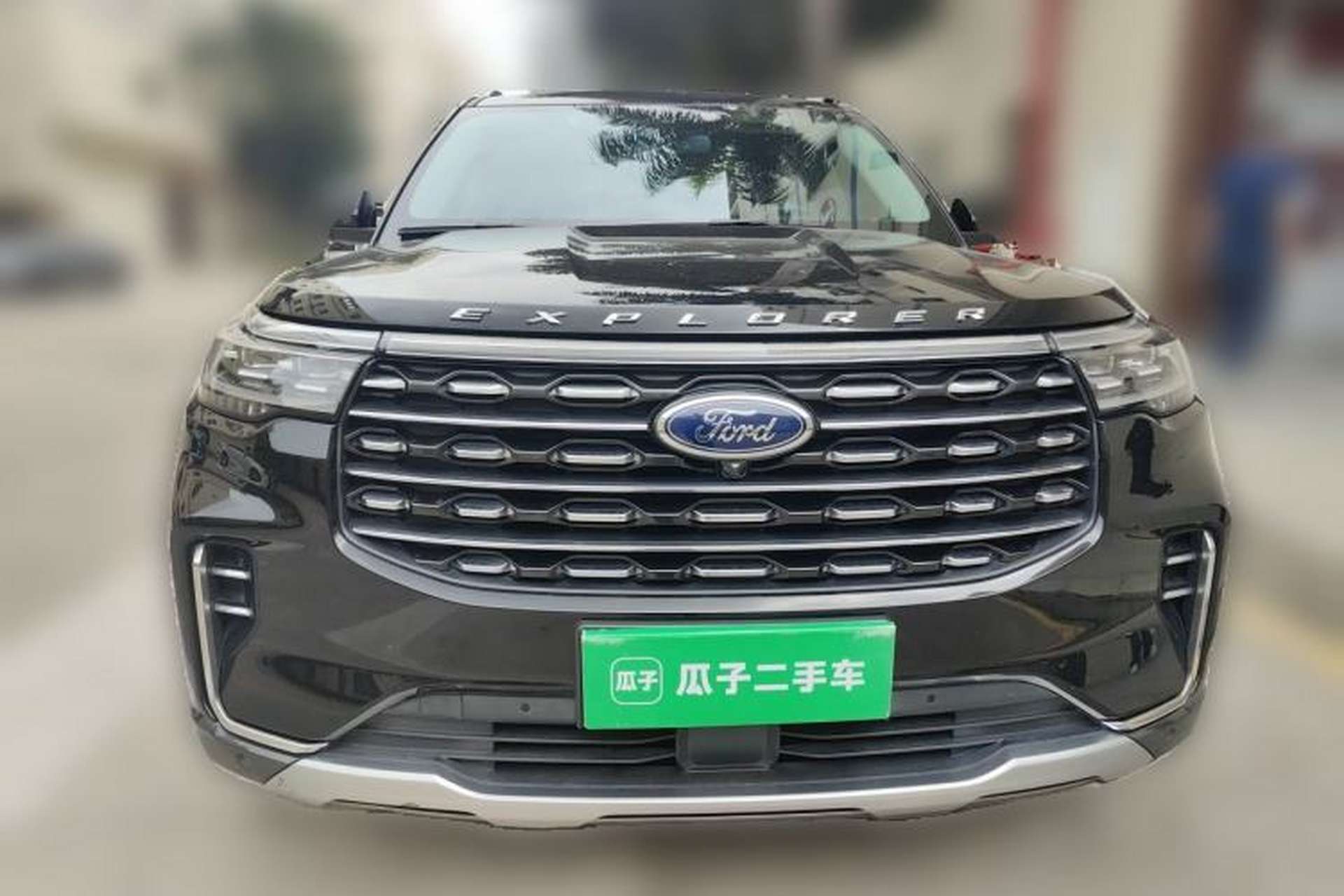 Used Ford Explorer 2023 EcoBoost 285 Four-Wheel Drive Titanium Edition 7-Seater Front