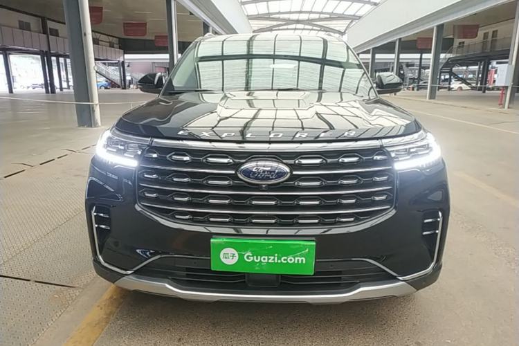 Used Ford Explorer 2023 EcoBoost 285 Four-Wheel Drive Titanium Edition 7-Seater Front
