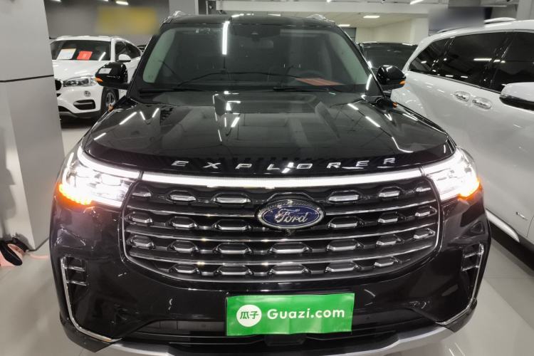 Used Ford Explorer 2023 EcoBoost 285 Four-Wheel Drive Titanium Edition 7-Seater Front