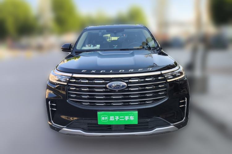 Used Ford Explorer 2023 EcoBoost 285 Four-Wheel Drive Titanium Edition 7-Seater Front