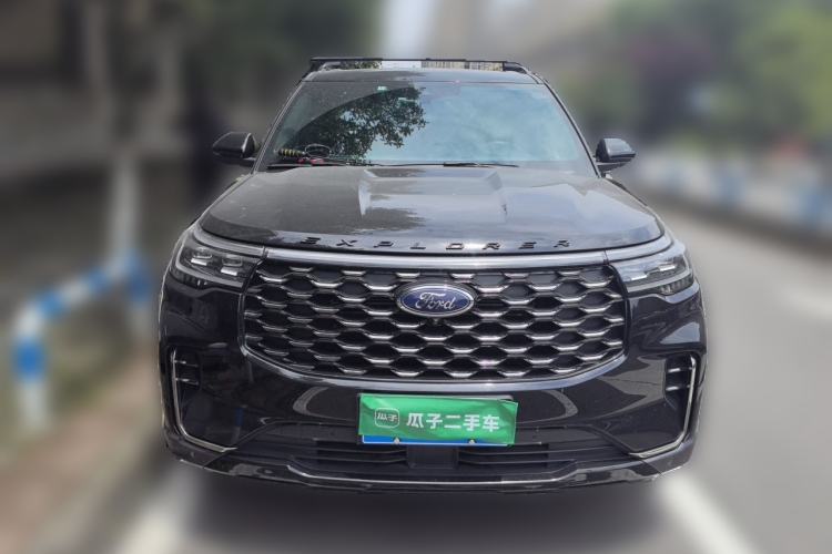 Used Ford Explorer 2023 EcoBoost 285 4x4 ST-LINE 6-Seater Front