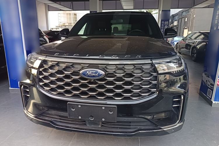 Used Ford Explorer 2023 EcoBoost 285 4x4 ST-LINE 6-Seater Front