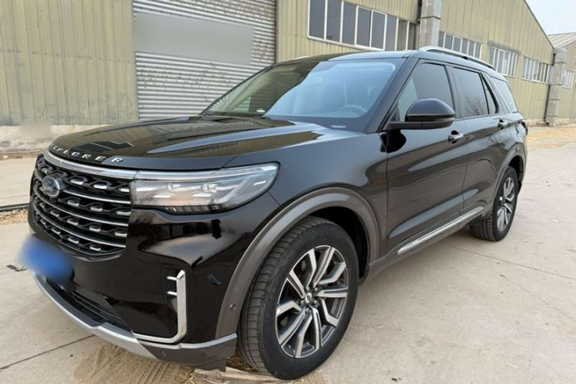 Used Ford Explorer 2023 EcoBoost 285 Four-Wheel Drive Titanium Edition 7-Seater Front Left 45 Deg