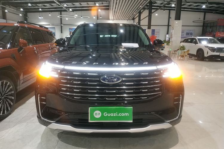 Used Ford Explorer 2023 EcoBoost 285 Four-Wheel Drive Titanium Edition 6 Seats Front