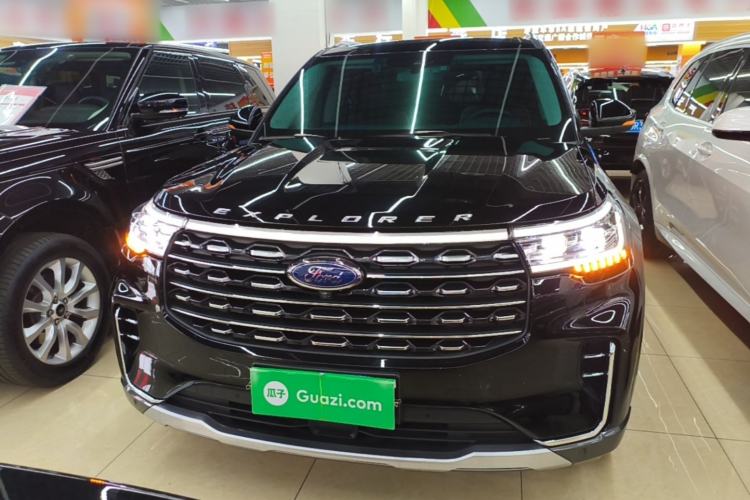 Used Ford Explorer 2023 EcoBoost 285 Four-Wheel Drive Titanium Edition 6 Seats Front