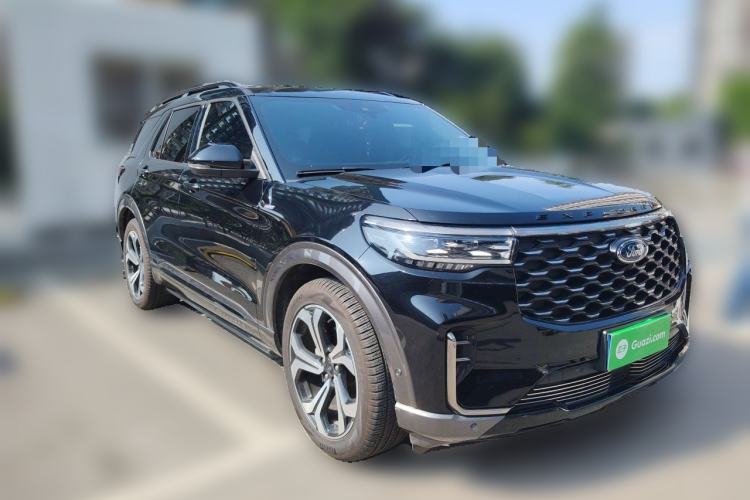Used Ford Explorer 2023 EcoBoost 285 4x4 ST-LINE 6-Seater Front Right 45 Deg