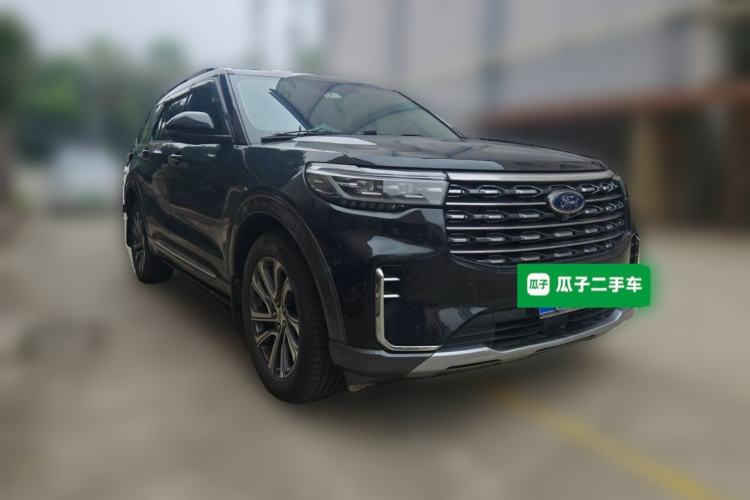Used Ford Explorer 2023 EcoBoost 285 Four-Wheel Drive Stylish Plus Version 7 Seats Front Right 45 Deg