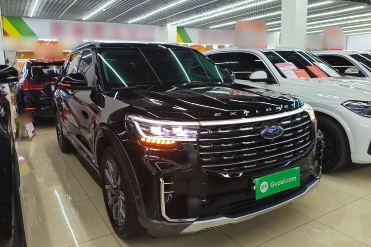 Used Ford Explorer 2023 EcoBoost 285 Four-Wheel Drive Titanium Edition 6 Seats Front Right 45 Deg