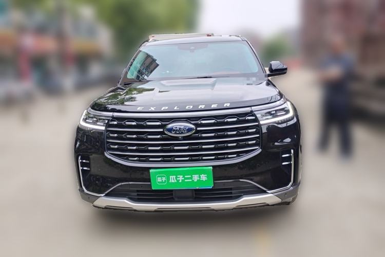 Used Ford Explorer 2023 EcoBoost 285 Four-Wheel Drive Titanium Edition 7-Seater Front