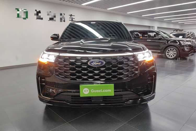 Used Ford Explorer 2023 EcoBoost 285 4x4 ST-LINE 6-Seater Front