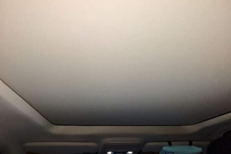 Used Ford Explorer 2023 EcoBoost 285 Four-Wheel Drive Titanium Edition 6 Seats Headliner