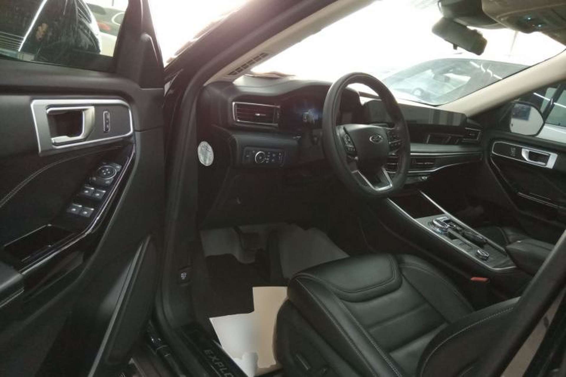 Used Ford Explorer 2023 EcoBoost 285 4x4 Trend Plus Edition 6 Seats Interior 3
