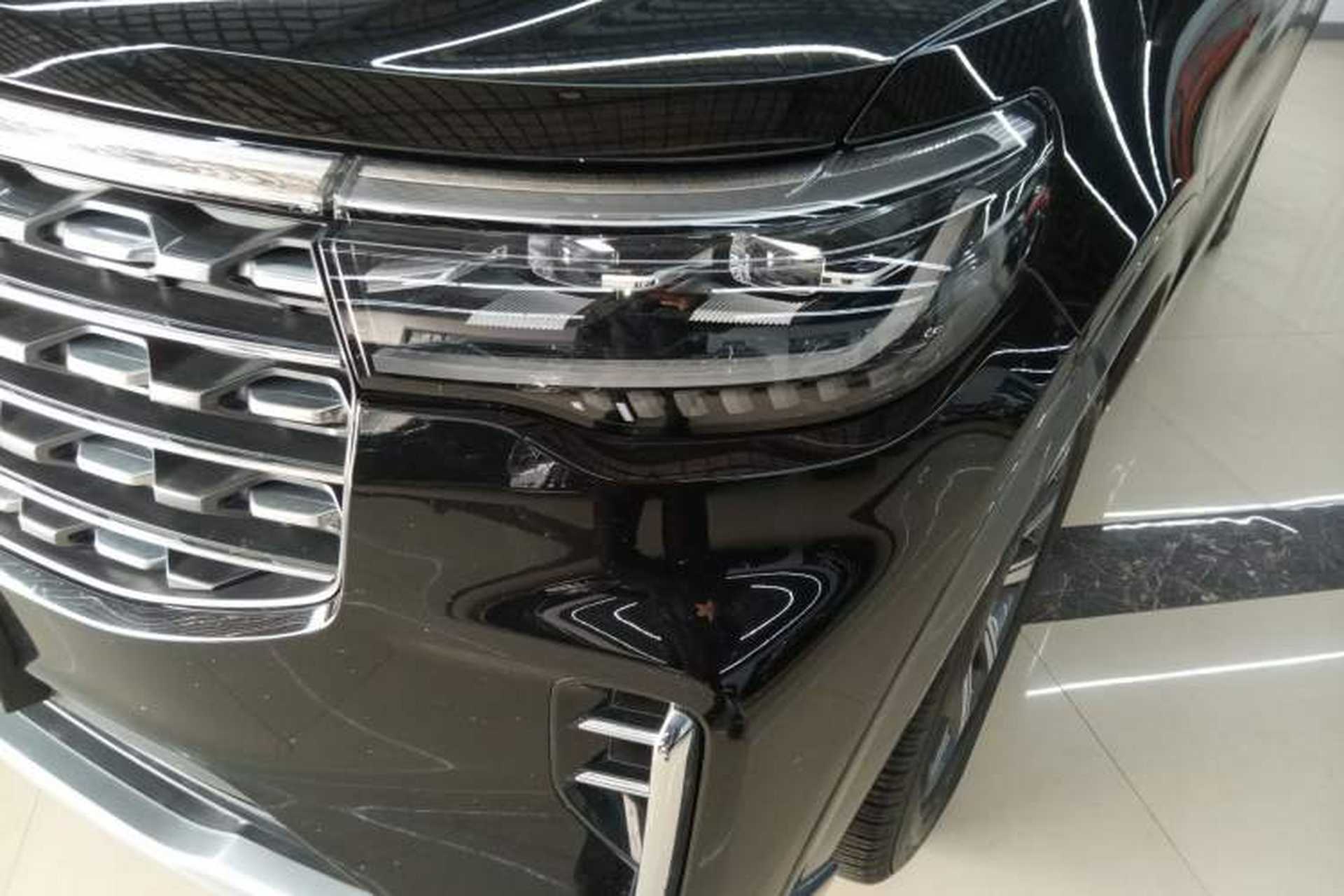 Used Ford Explorer 2023 EcoBoost 285 4x4 Trend Plus Edition 6 Seats Left Front Headlight