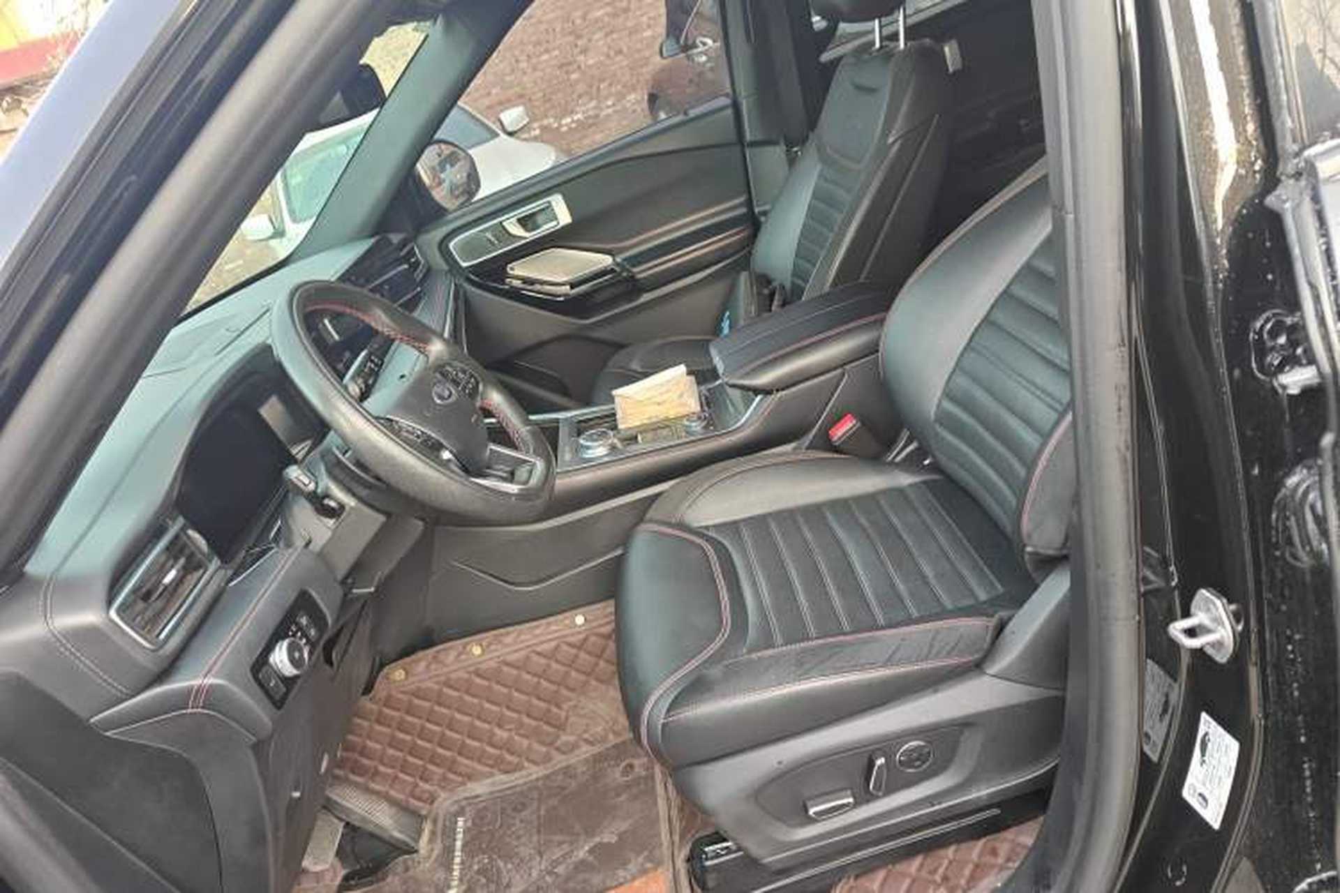 Used Ford Explorer 2023 EcoBoost 285 4x4 ST-LINE 7-Seater Left Front Seat