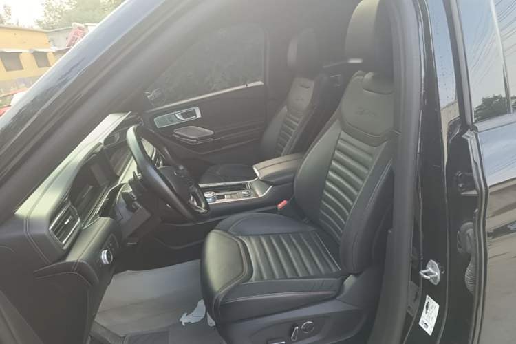 Used Ford Explorer 2023 EcoBoost 285 4x4 ST-LINE 6-Seater Left Front Seat