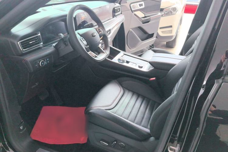 Used Ford Explorer 2023 EcoBoost 285 4x4 ST-LINE 7-Seater Left Front Seat