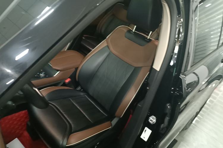 Used Ford Explorer 2023 EcoBoost 285 Four-Wheel Drive Titanium Edition 6 Seats Left Front Seat