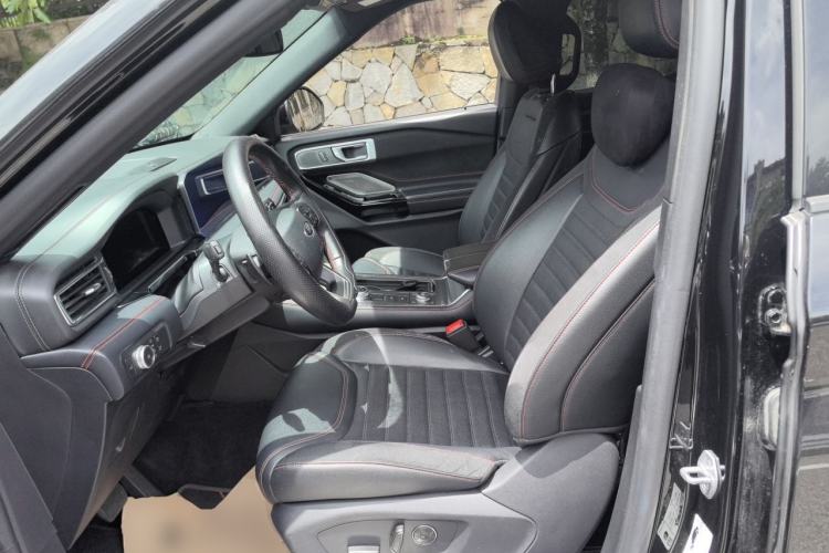 Used Ford Explorer 2023 EcoBoost 285 4x4 ST-LINE 6-Seater Left Front Seat