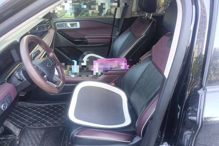Used Ford Explorer 2023 EcoBoost 285 Four-Wheel Drive Titanium Edition 6 Seats Left Front Seat