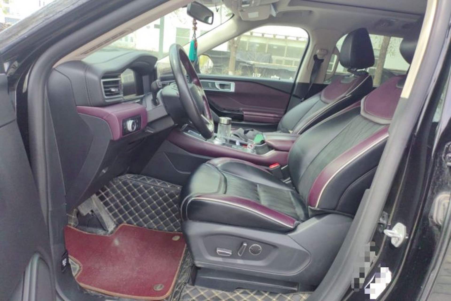 Used Ford Explorer 2023 EcoBoost 285 Four-Wheel Drive Titanium Edition 6 Seats Left Front Seat