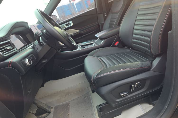 Used Ford Explorer 2023 EcoBoost 285 4x4 ST-LINE 6-Seater Left Front Seat