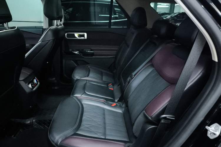 Used Ford Explorer 2023 EcoBoost 285 Four-Wheel Drive Titanium Edition 7-Seater Left Rear Seat