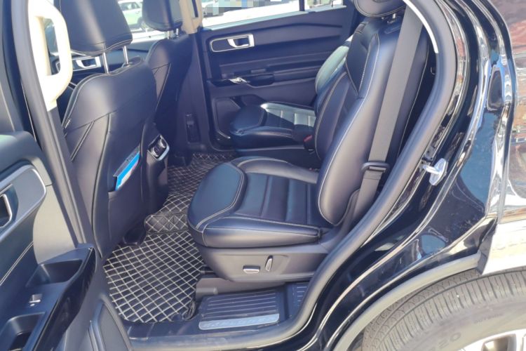 Used Ford Explorer 2023 EcoBoost 285 4x4 Trend Plus Edition 6 Seats Left Rear Seat