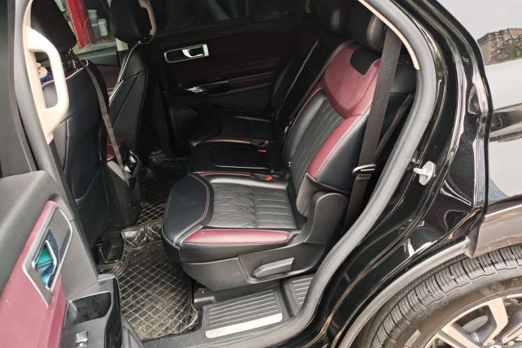 Used Ford Explorer 2023 EcoBoost 285 Four-Wheel Drive Titanium Edition 7-Seater Left Rear Seat