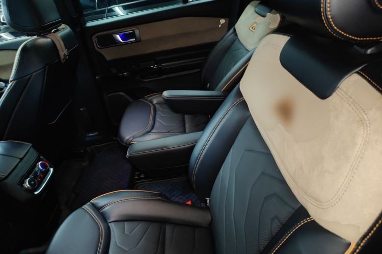 Used Ford Explorer 2023 EcoBoost 285 Kunlun Peak Edition 6-Seater Left Rear Seat
