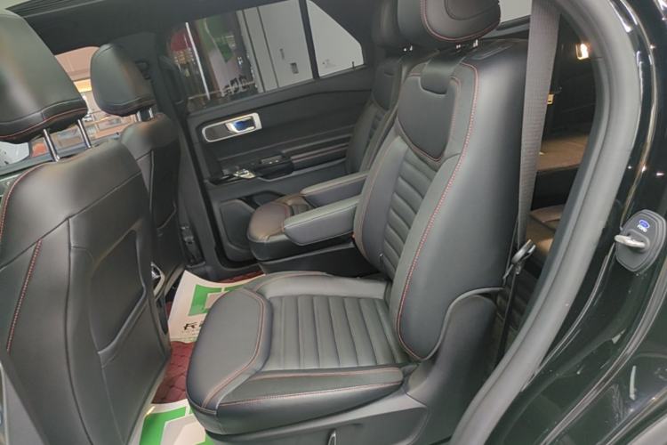 Used Ford Explorer 2023 EcoBoost 285 4x4 ST-LINE 6-Seater Left Rear Seat