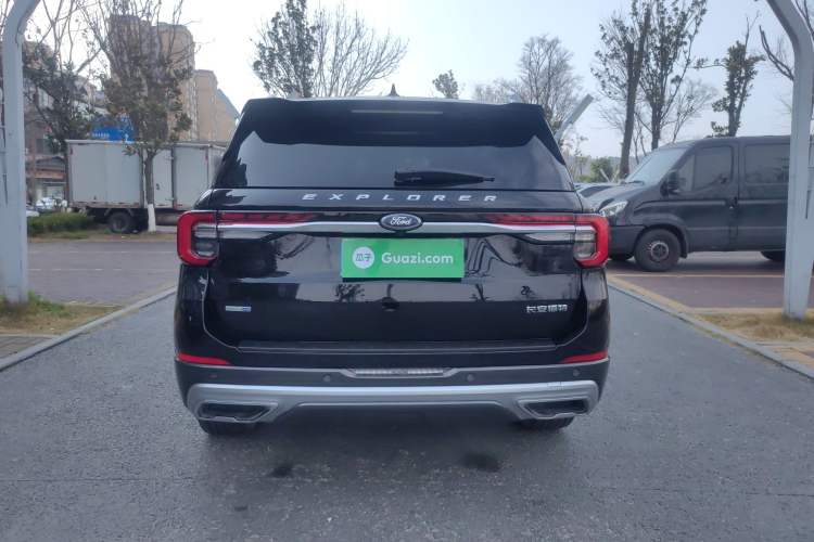 Used Ford Explorer 2023 EcoBoost 285 4x4 Trend Plus Edition 6 Seats Rear