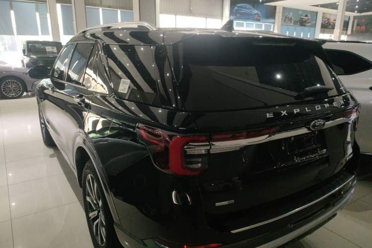 Used Ford Explorer 2023 EcoBoost 285 Four-Wheel Drive Titanium Edition 7-Seater Rear Left 45 Deg