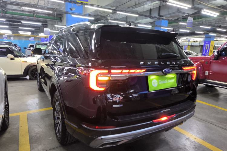 Used Ford Explorer 2023 EcoBoost 285 Four-Wheel Drive Stylish Plus Version 7 Seats Rear Left 45 Deg