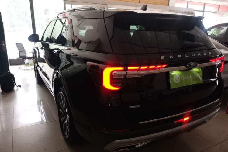 Used Ford Explorer 2023 EcoBoost 285 Four-Wheel Drive Titanium Edition 7-Seater Rear Left 45 Deg