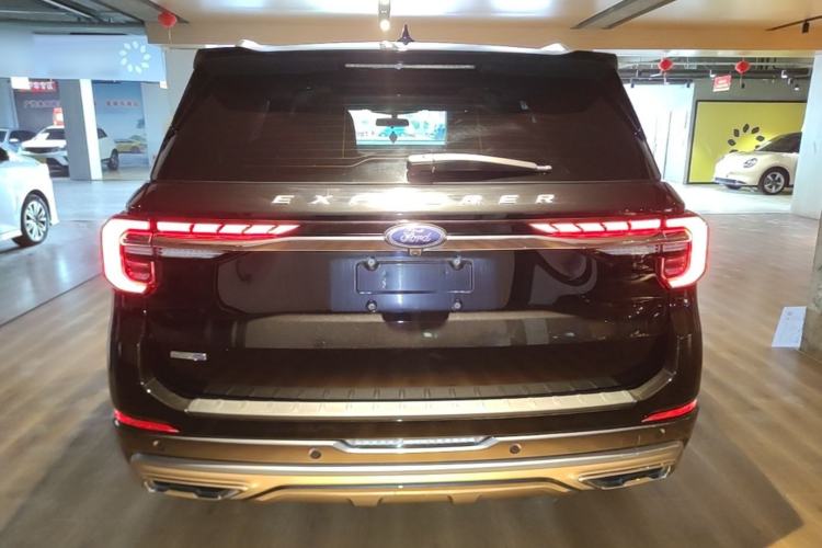 Used Ford Explorer 2023 EcoBoost 285 4x4 Trend Plus Edition 6 Seats Rear