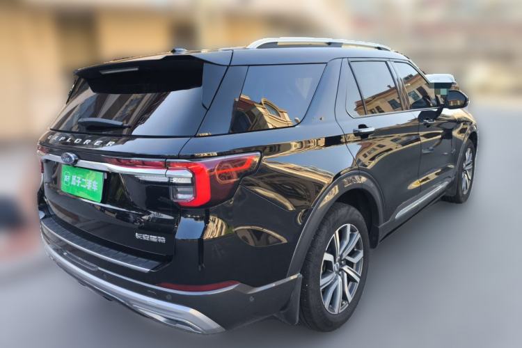 Used Ford Explorer 2023 EcoBoost 285 Four-Wheel Drive Titanium Edition 7-Seater Rear Right 45 Deg