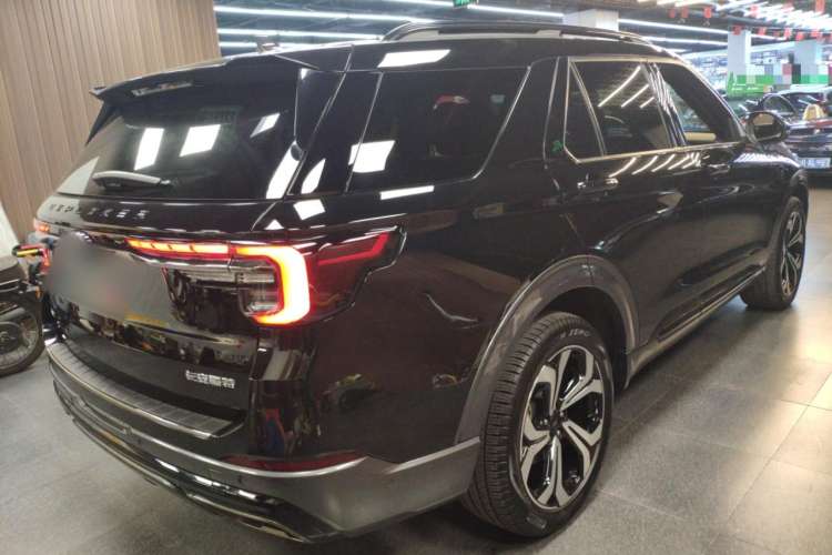 Used Ford Explorer 2023 EcoBoost 285 4x4 ST-LINE 6-Seater Rear Right 45 Deg