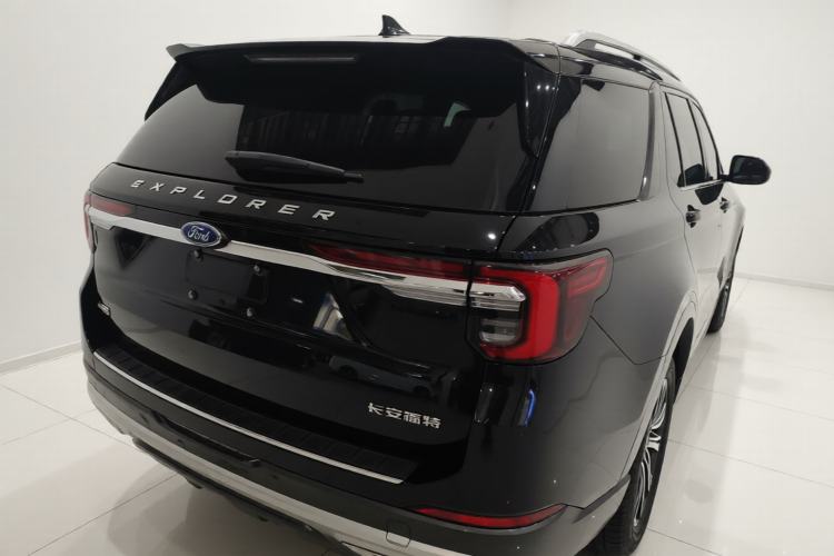 Used Ford Explorer 2023 EcoBoost 285 Four-Wheel Drive Titanium Edition 7-Seater Rear Right 45 Deg